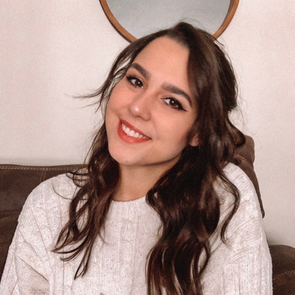 Meet your Posher, Alyssa